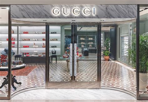 gucci at the mall|closest gucci store near me.